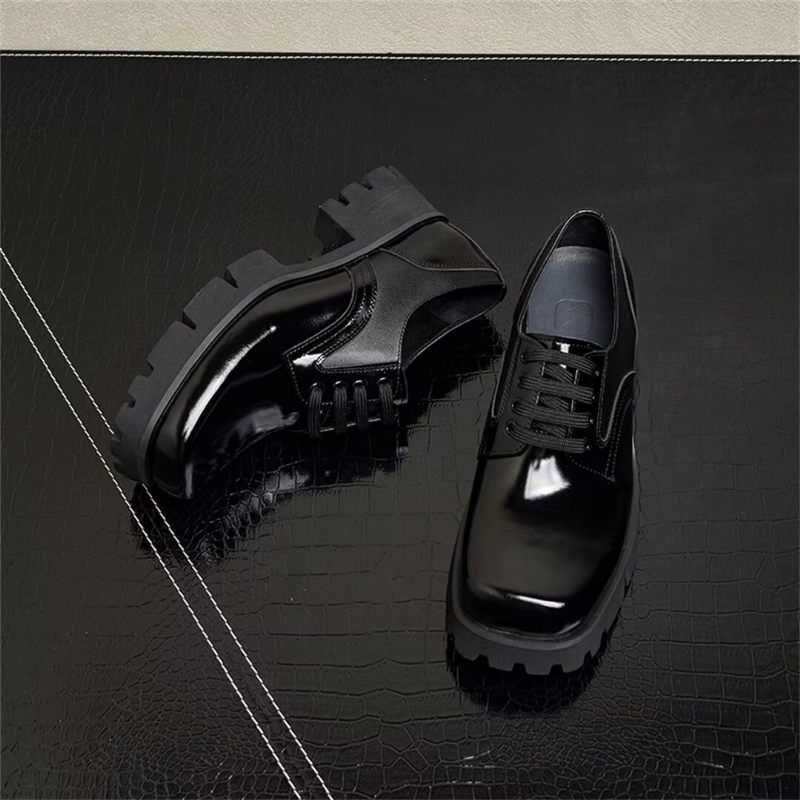 Formale Herrenschuhe Gentleman Choice Lederhausschuhe - Schwarz