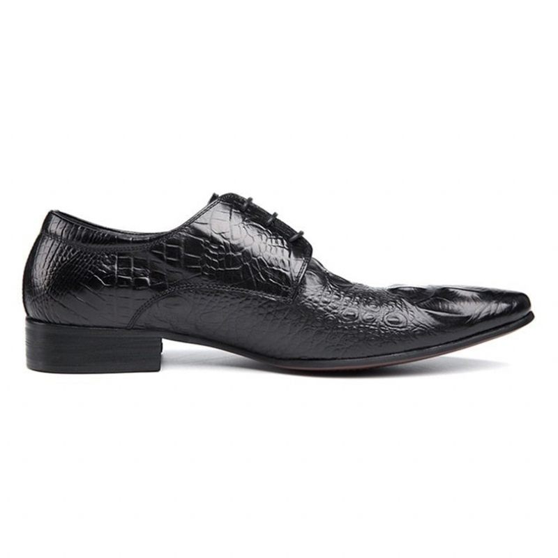 Formale Herrenschuhe Mit Spitzer Zehenpartie Und Brogue-schuhen Alligatorstruktur - Schwarz