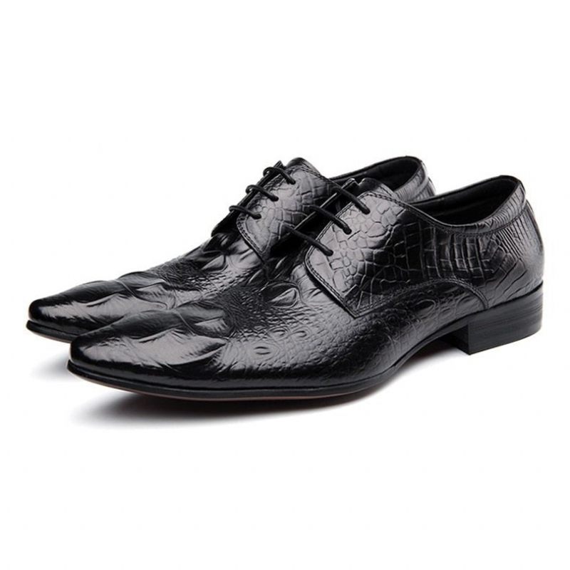 Formale Herrenschuhe Mit Spitzer Zehenpartie Und Brogue-schuhen Alligatorstruktur - Schwarz