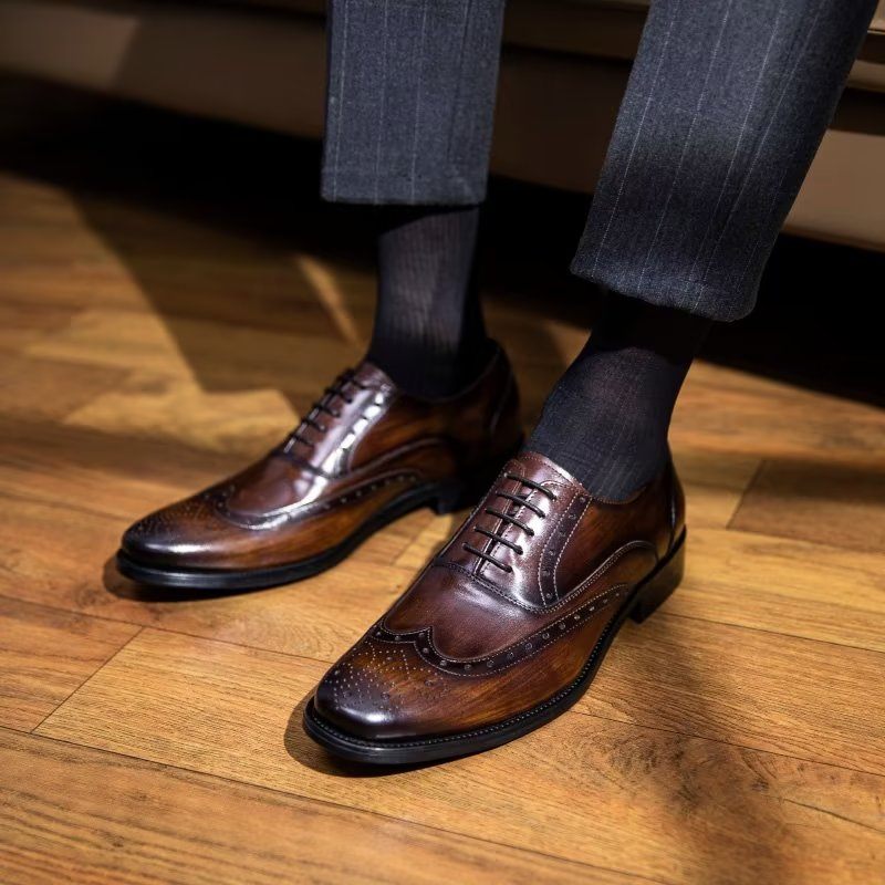 Formelle Herrenschuhe Aus Raffiniertem Poliertem Leder Klassische Oxford-schuhe - Kaffee