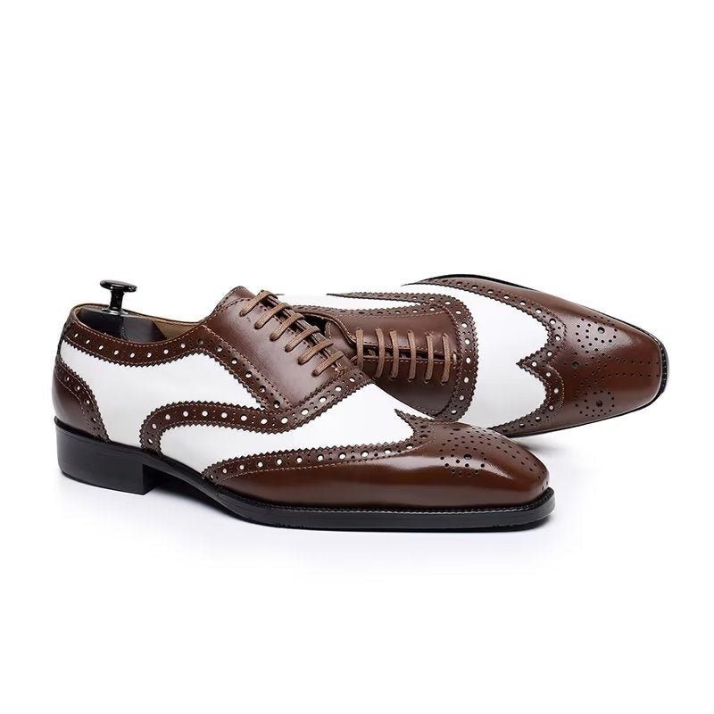 Formelle Herrenschuhe Elegante Britische Oxford-hochzeitsschuhe Mit Schnitzerei - Braun