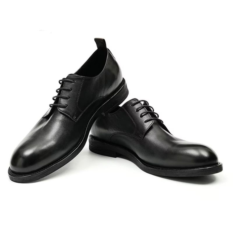 Formelle Herrenschuhe Elegante Geschnitzte Büroschuhe Aus Britischem Leder - Schwarz