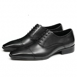 Formelle Herrenschuhe Elegante Geschnitzte Business-schuhe Aus Britischem Leder