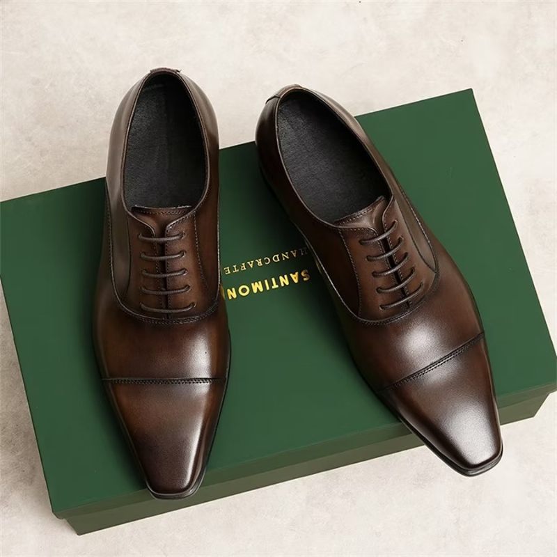 Formelle Herrenschuhe Elegante Geschnitzte Business-schuhe Aus Britischem Leder - Kaffee