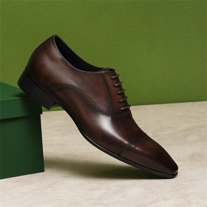 Formelle Herrenschuhe Elegante Geschnitzte Business-schuhe Aus Britischem Leder - Kaffee