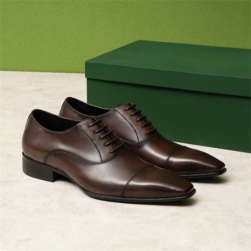 Formelle Herrenschuhe Elegante Geschnitzte Business-schuhe Aus Britischem Leder - Kaffee