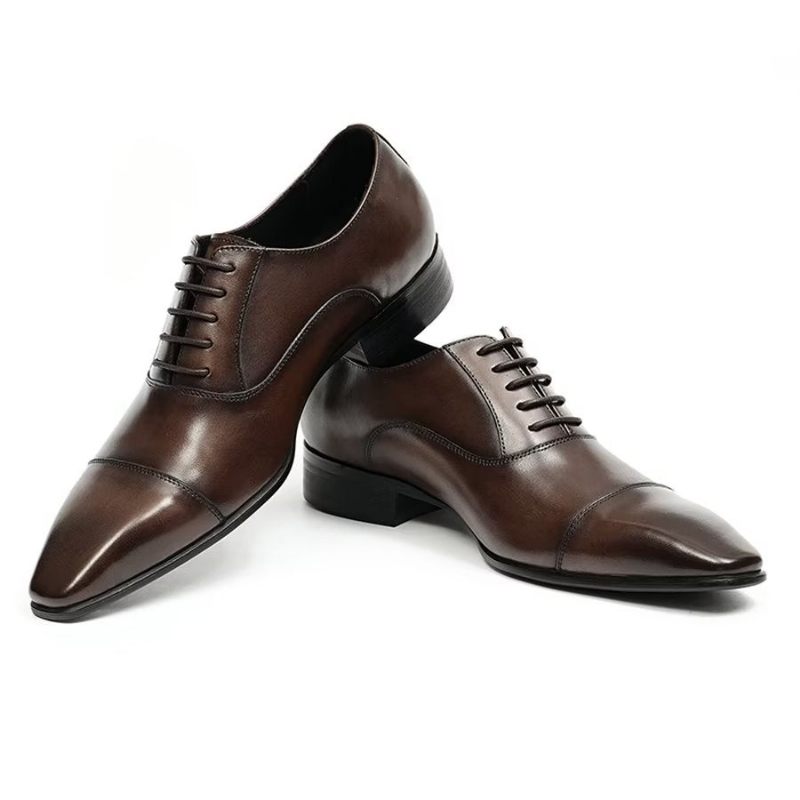 Formelle Herrenschuhe Elegante Geschnitzte Business-schuhe Aus Britischem Leder - Kaffee