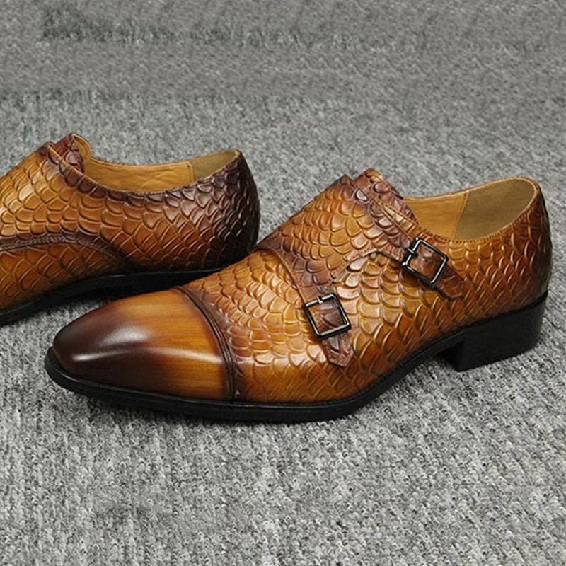 Formelle Herrenschuhe Elegante Maßgeschneiderte Brogue-hochzeitsschuhe Aus Leder - Braun