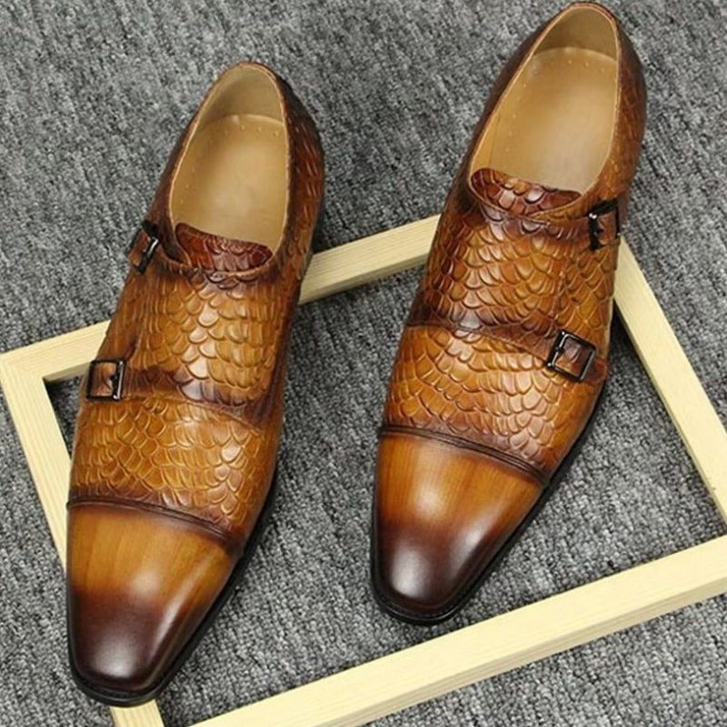 Formelle Herrenschuhe Elegante Maßgeschneiderte Brogue-hochzeitsschuhe Aus Leder - Braun