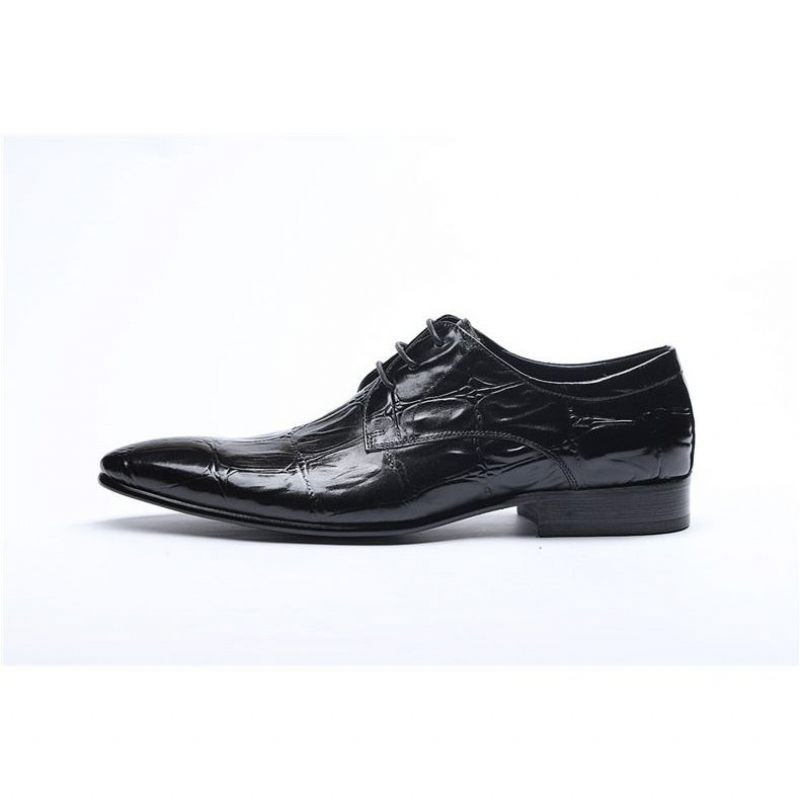 Formelle Herrenschuhe Exquisite Brogue-kleiderschuhe Mit Spitzer Spitze Zum Schnüren - Schwarz