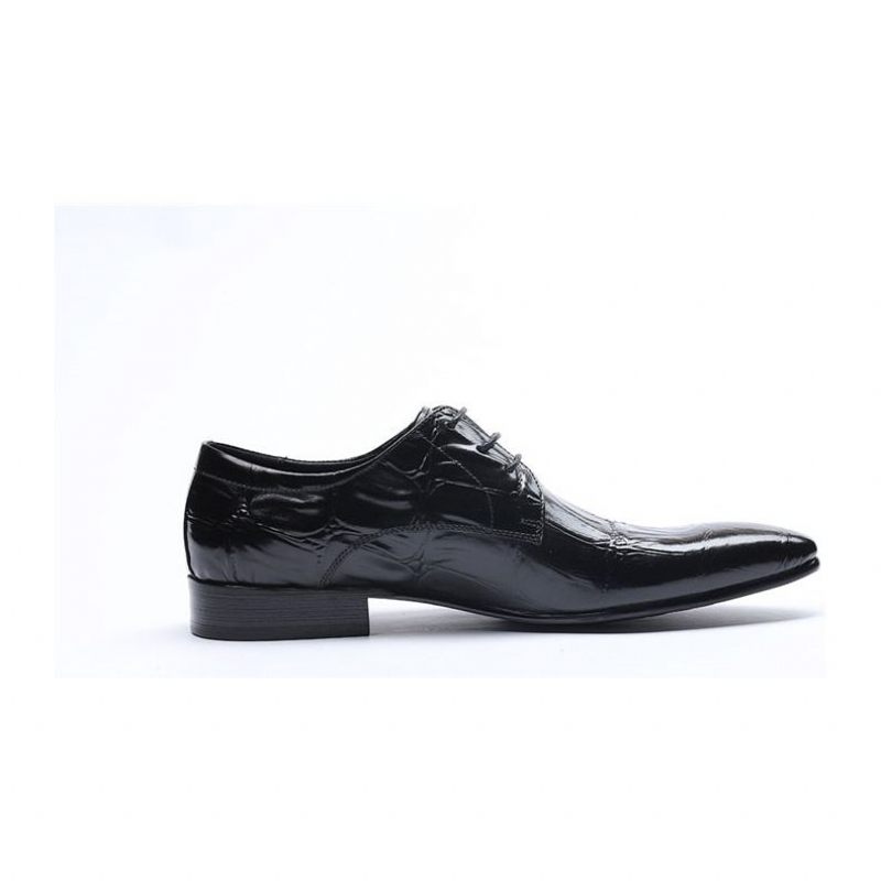 Formelle Herrenschuhe Exquisite Brogue-kleiderschuhe Mit Spitzer Spitze Zum Schnüren - Schwarz