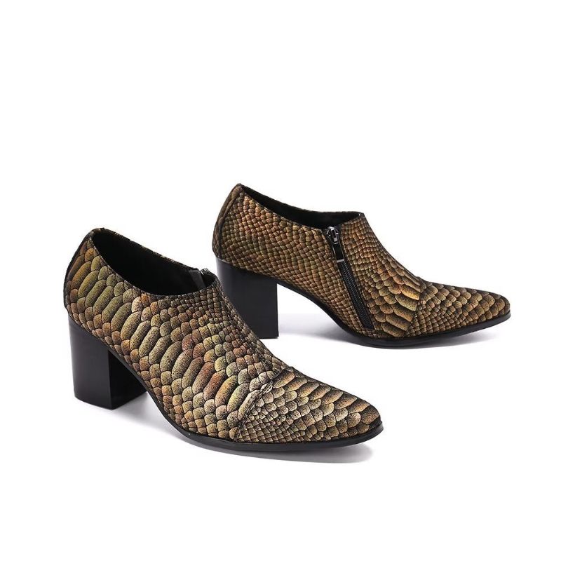 Formelle Herrenschuhe Geprägte Slip-on-schuhe - Gold