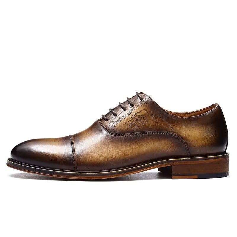 Formelle Herrenschuhe Im Eleganten Brogue-stil Aus Echtem Leder - Kaffee