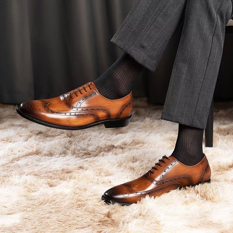 Formelle Herrenschuhe Luxuriöse Brogue-kleiderschuhe Aus Leder - Kaffee