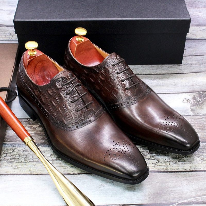 Formelle Herrenschuhe Luxuriöse Brogue-oxford-kleiderschuhe Aus Leder - Kaffee