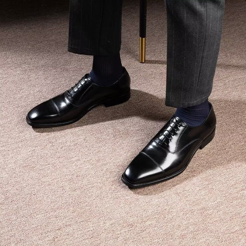 Formelle Herrenschuhe Luxuriöse Oxford-schuhe Mit Glattem Muster - Schwarz