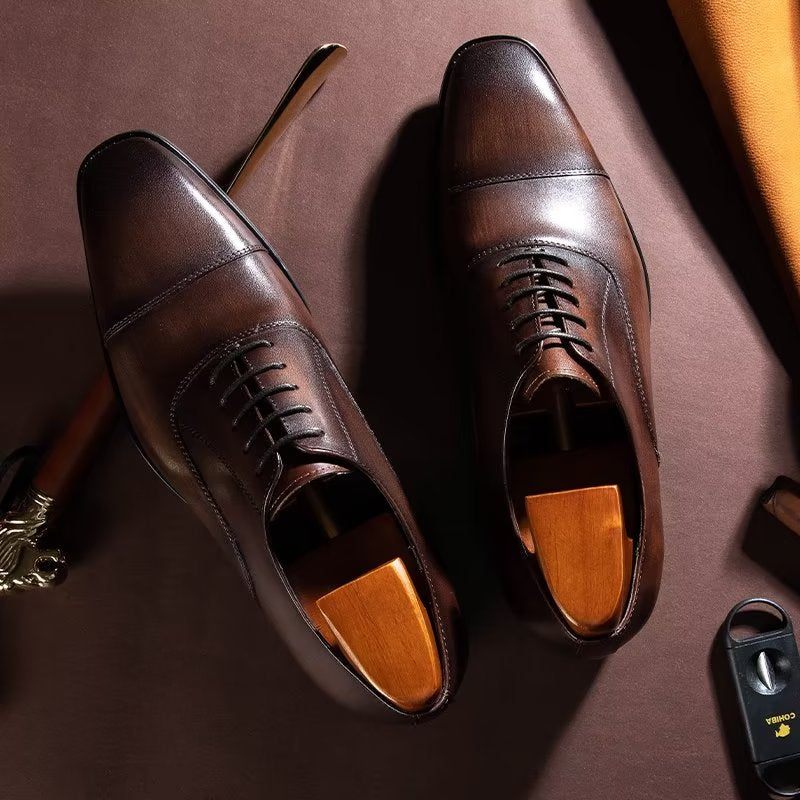 Formelle Herrenschuhe Luxuriöse Oxford-schuhe Mit Glattem Muster - Kaffee