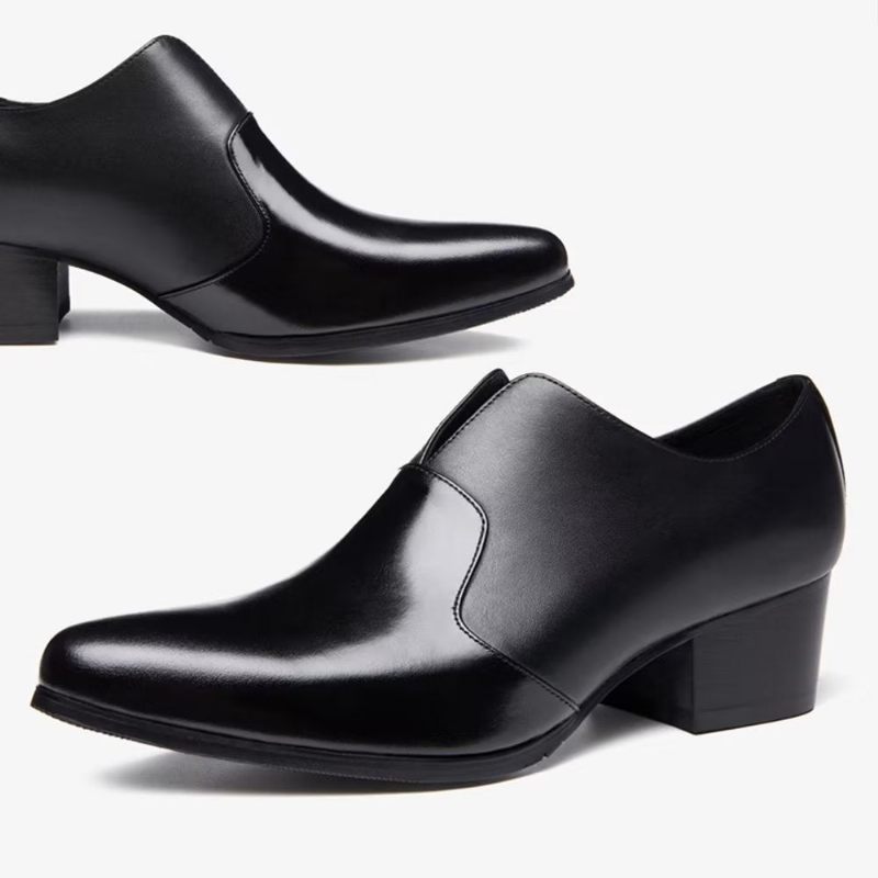 Formelle Herrenschuhe Mit Geprägter Spitzer Zehenpartie Slip-on-schuhe - Schwarz