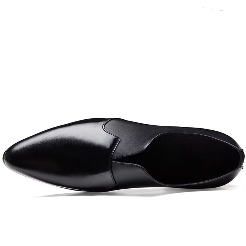 Formelle Herrenschuhe Mit Geprägter Spitzer Zehenpartie Slip-on-schuhe - Schwarz