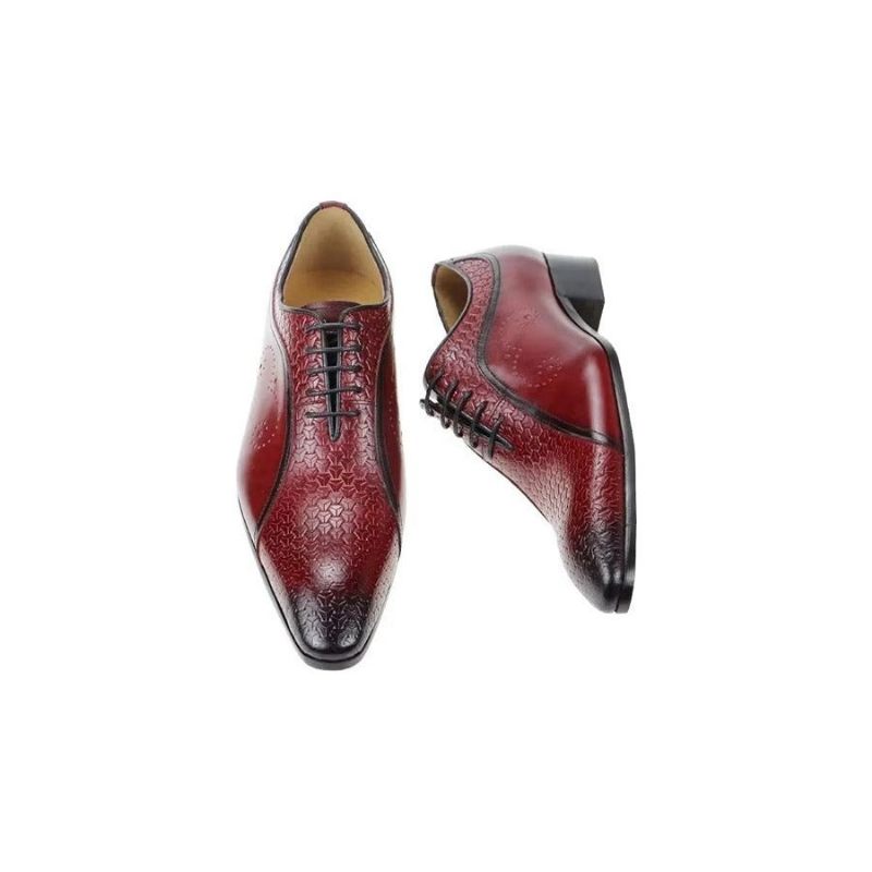 Formelle Herrenschuhe Opulente Brogue-hochzeits-oxfords Aus Leder - Rot