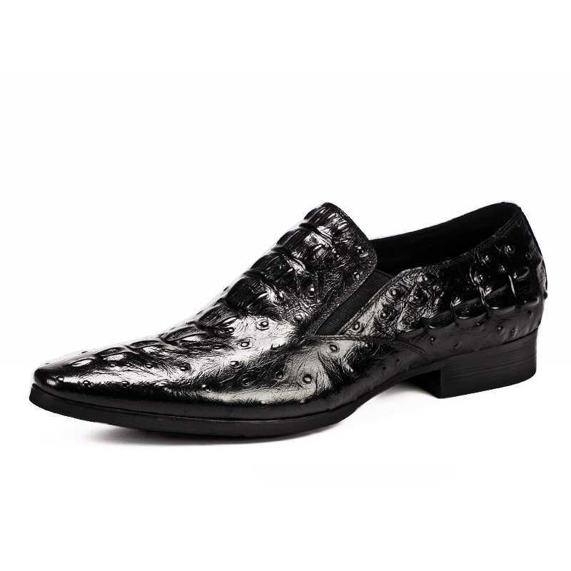 Formelle Herrenschuhe Schicke Slip-on-schuhe Aus Crocleather Mit Spitzer Zehenpartie - Schwarz