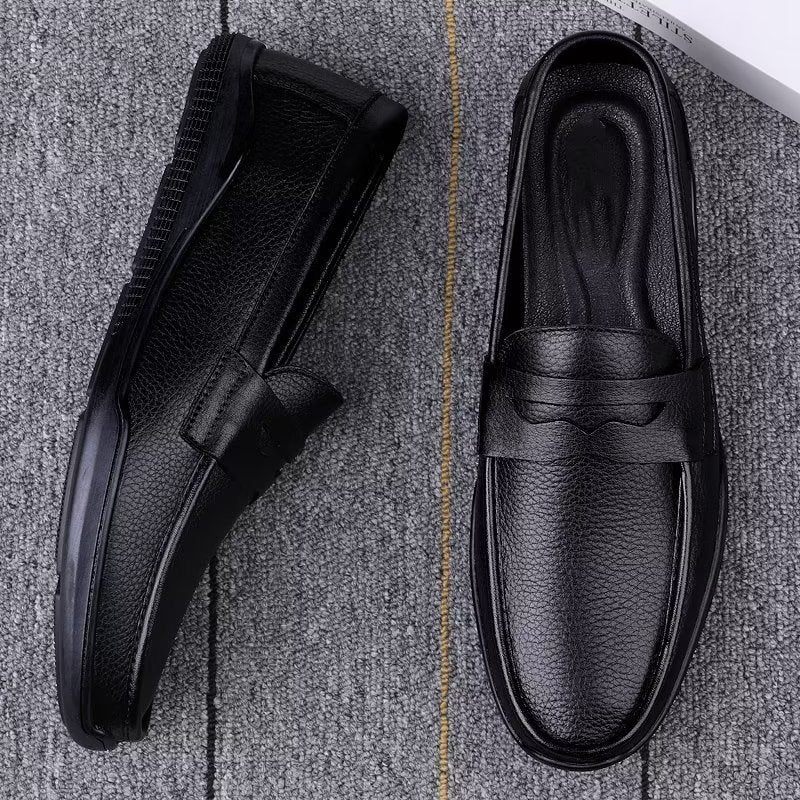 Herren-freizeitschuhe Elegante Pu-slip-on-loafer Mit Metallmode - Schwarz