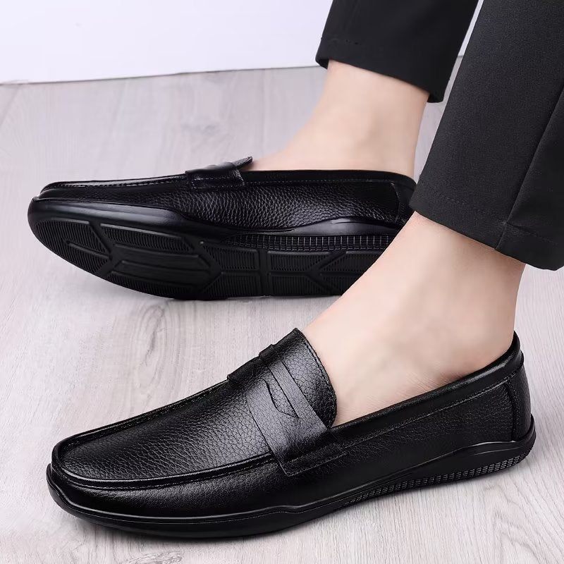 Herren-freizeitschuhe Elegante Pu-slip-on-loafer Mit Metallmode - Schwarz