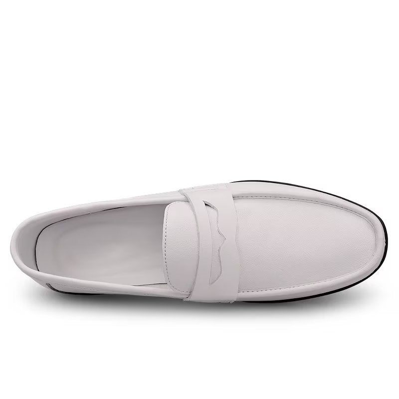 Herren-freizeitschuhe Elegante Pu-slip-on-loafer Mit Metallmode - Weißes Loch