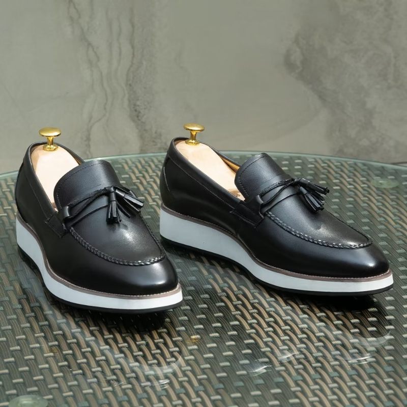 Herren-loafer Aus Luxuriösem Leder Elegante Quasten-loafer - Schwarz