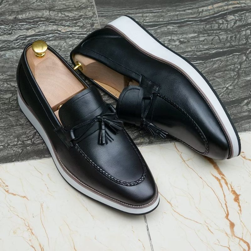 Herren-loafer Aus Luxuriösem Leder Elegante Quasten-loafer - Schwarz