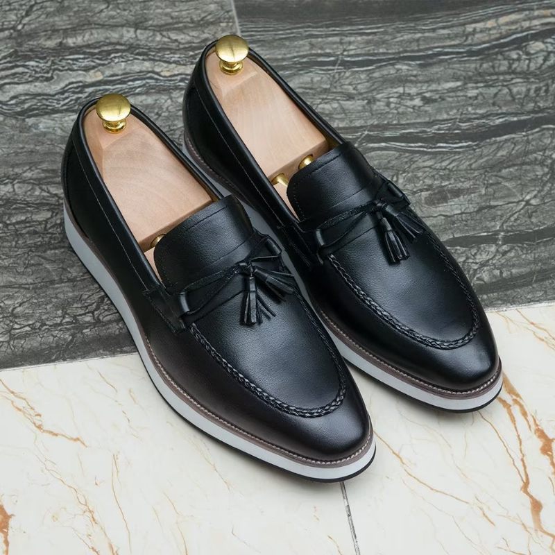 Herren-loafer Aus Luxuriösem Leder Elegante Quasten-loafer - Schwarz